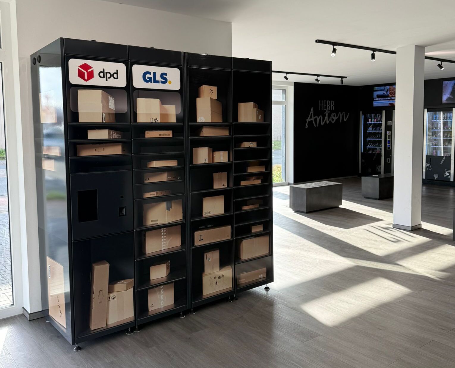 WhatsApp Image 2025-11-04 at 12.49.16 (3)